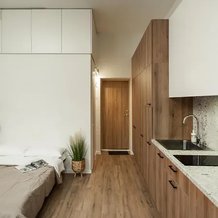Apartment Air 320