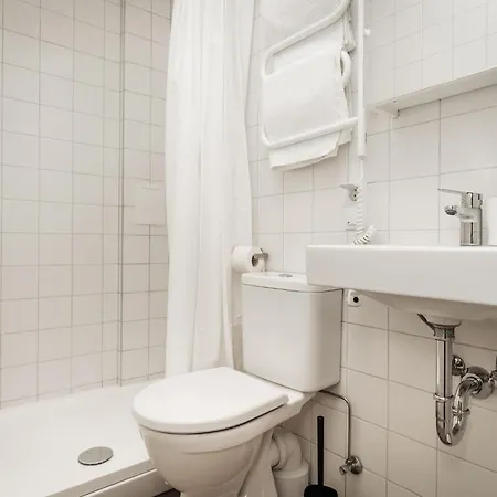 Air 320 Apartment